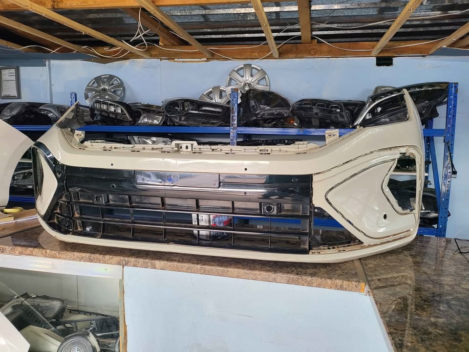 Vw Taigo Rline front bumper in an excellent condition available for sale.