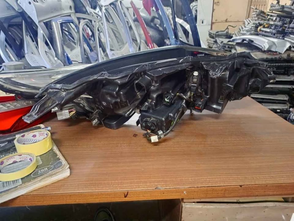 2023 NISSAN QASHQAI LEFT HEADLIGHT - Private Seller 2023 NISSAN QASHQAI LEFT HEADLIGHT - Private Seller