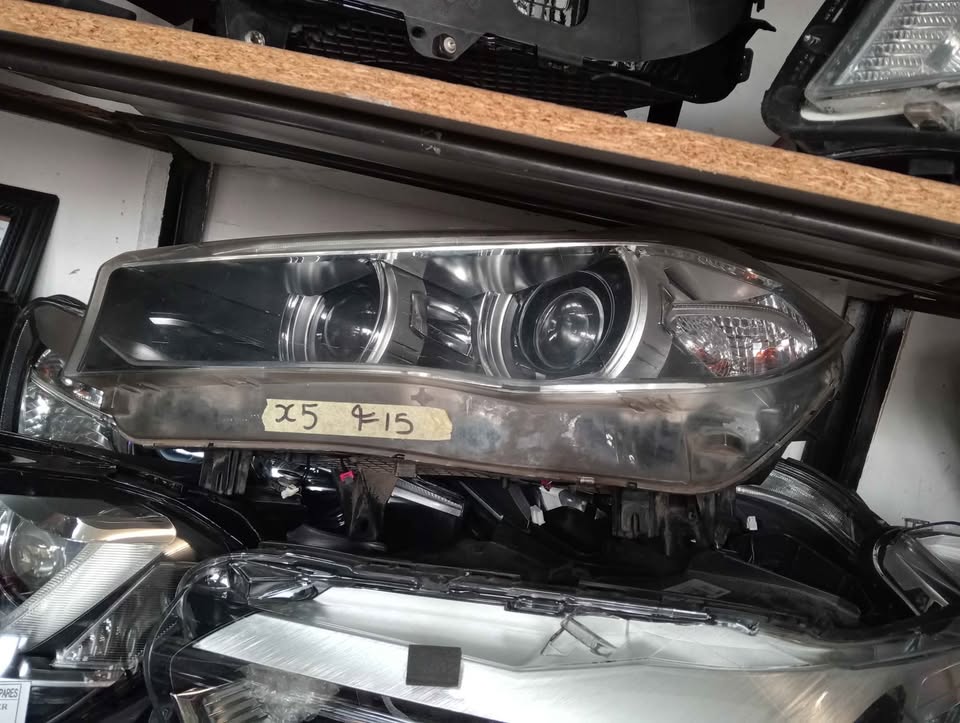 BMW X5 F15 Headlight   Used Auto Body Spare Parts at Sema Spare Center. - Private Seller
