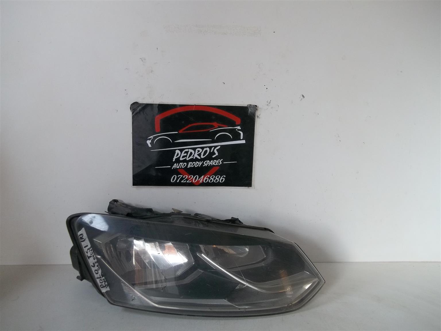 VW Polo TSI '10-'17 right headlight - Private Seller VW Polo TSI '10-'17 right headlight - Private Seller