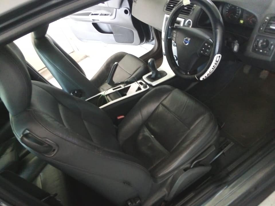 2011 VOLVO C30 1.6 MANUAL PETROL GREY SERVICE HISTORY LEATHER 112.000KM