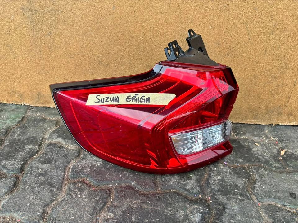 Suzuki Ertiga Tall light - Private Seller Suzuki Ertiga Tall light - Private Seller