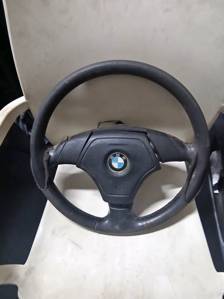 Bmw e36 steering wheel - Private Seller Bmw e36 steering wheel - Private Seller