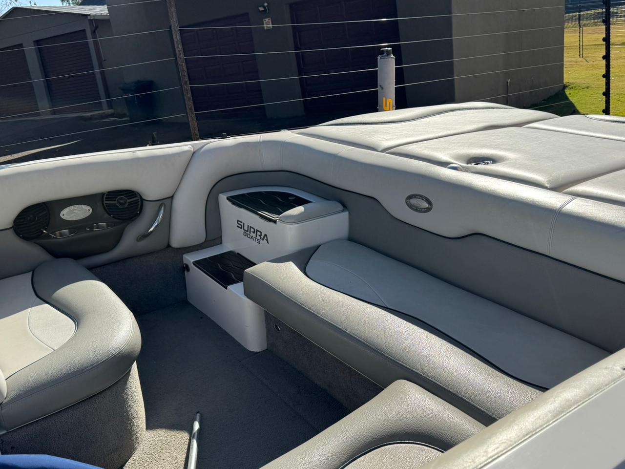24ft Supra 24v Wakeboard & Wakesurf Boat