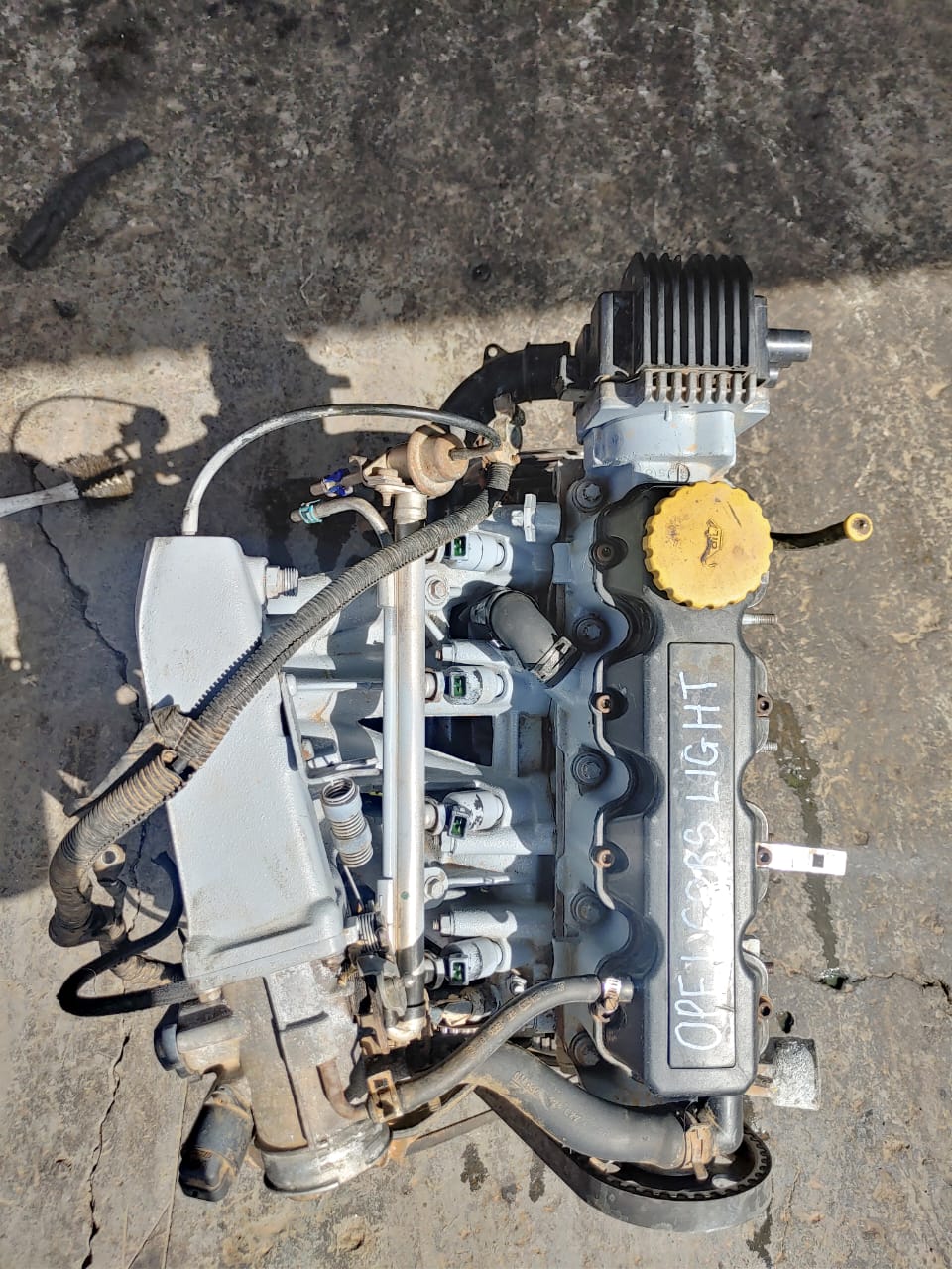 OPEL CORSA LIGHT FUEL INJECTION 1400 FOR SALE