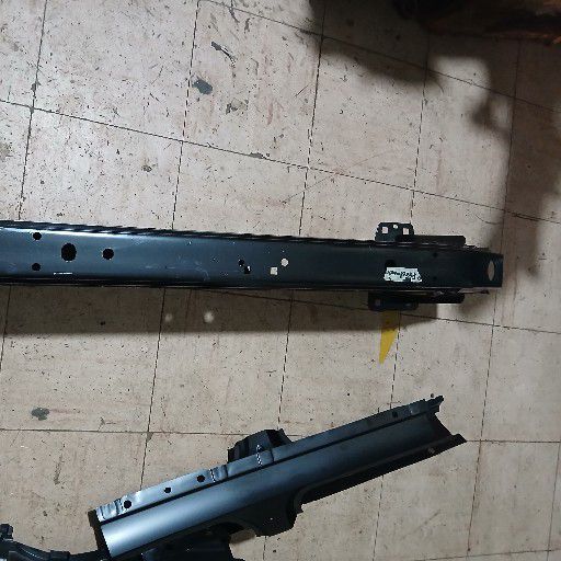land rover Freelander stiffener - Private Seller land rover Freelander stiffener - Private Seller
