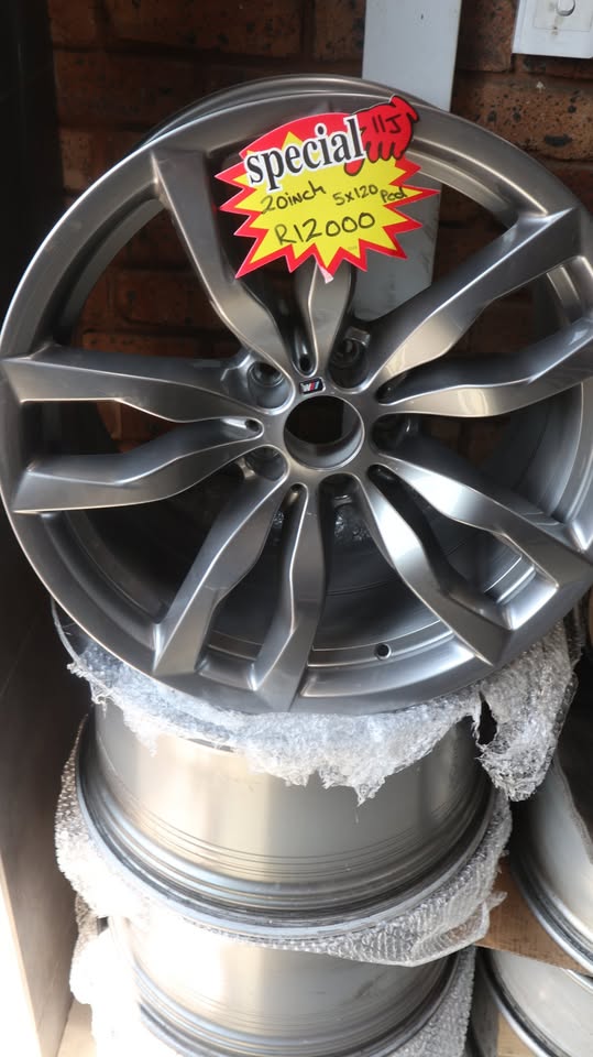 BMW 20ICH 5X120 PCD ALL 11J (WIDE) - Private Seller BMW 20ICH 5X120 PCD ALL 11J (WIDE) - Private Seller