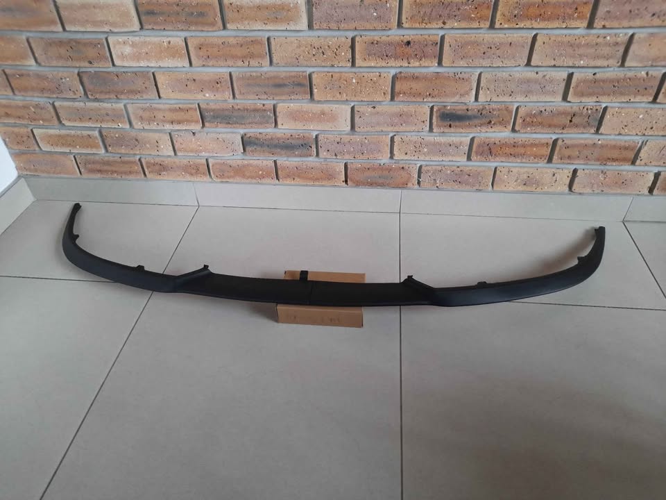 VW POLO VIVO 10/17 BRAND NEW PLASTIC CUPRA STYLE FRONT SPOILERS FORSALE