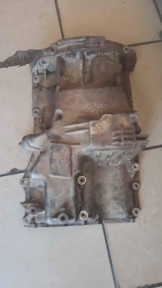 Mazda 5 oil sump