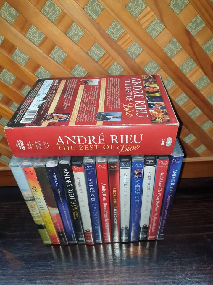 17 Andre Rieu  DVD  set .     C82