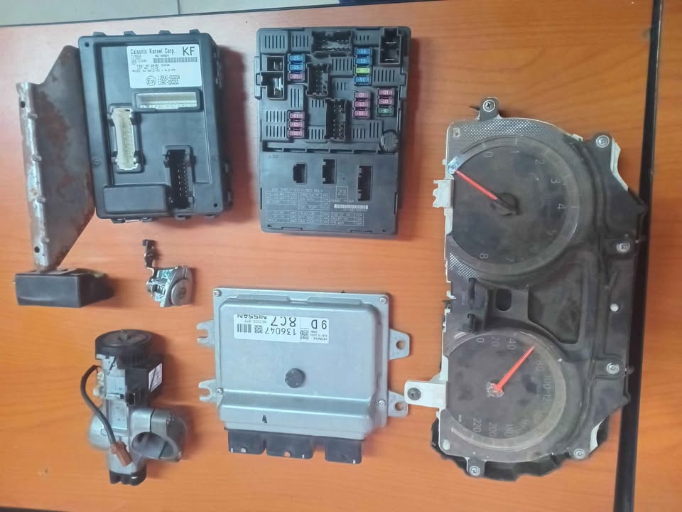 2019 to 2020 Nissan almera 1.5 (HR15) lock set for sale - Private Seller 2019 to 2020 Nissan almera 1.5 (HR15) lock set for sale - Private Seller