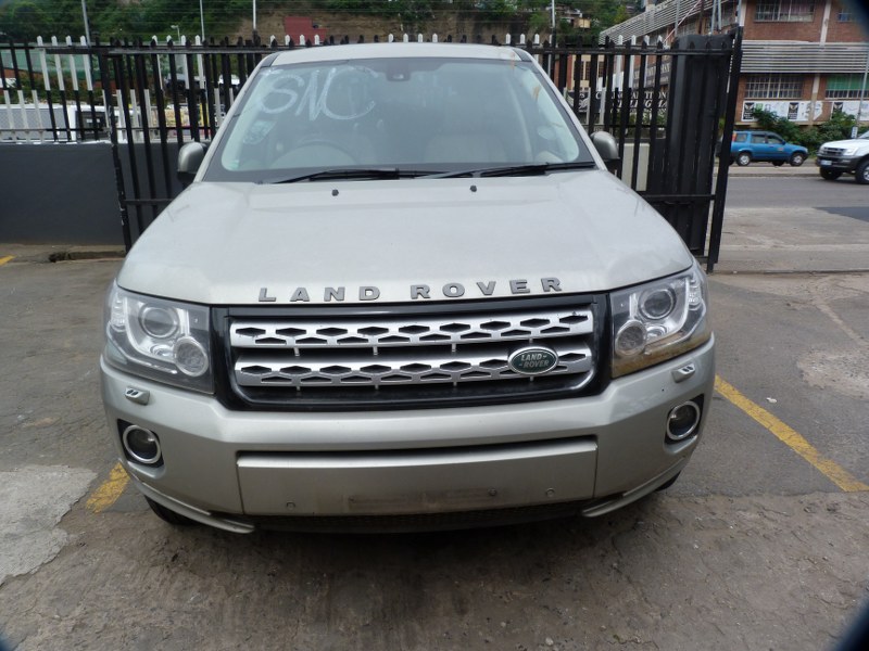 Land Rover Freelander II 2.2 SD4 SE AT - 2013 STRIPPING FOR SPARES - Private Seller Land Rover Freelander II 2.2 SD4 SE AT - 2013 STRIPPING FOR SPARES - Private Seller