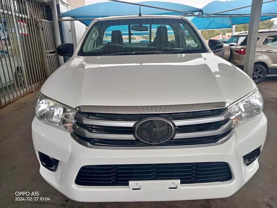 2017 TOYOTA HILUX 2.7 SRX SINGLE CAB MANUAL