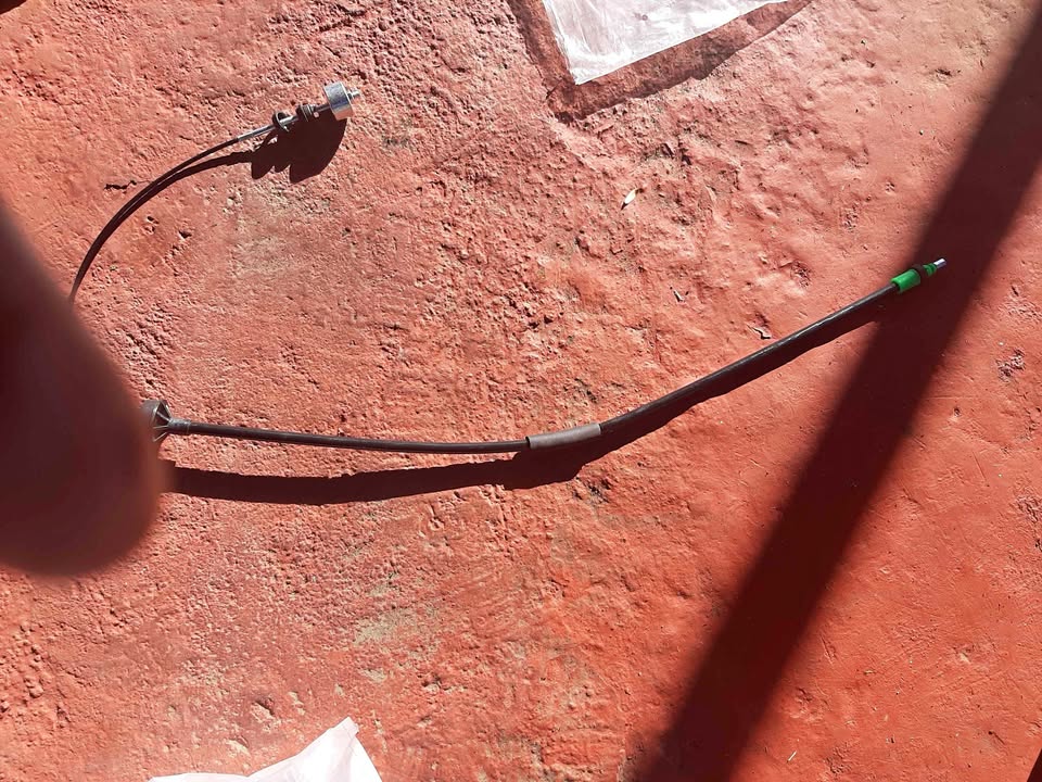 RENAULT SANDERO/LOGAN K7M CLUTCH  CABLE. BRAND NEW. FOR VARIOUS OTHER CARS TOO.