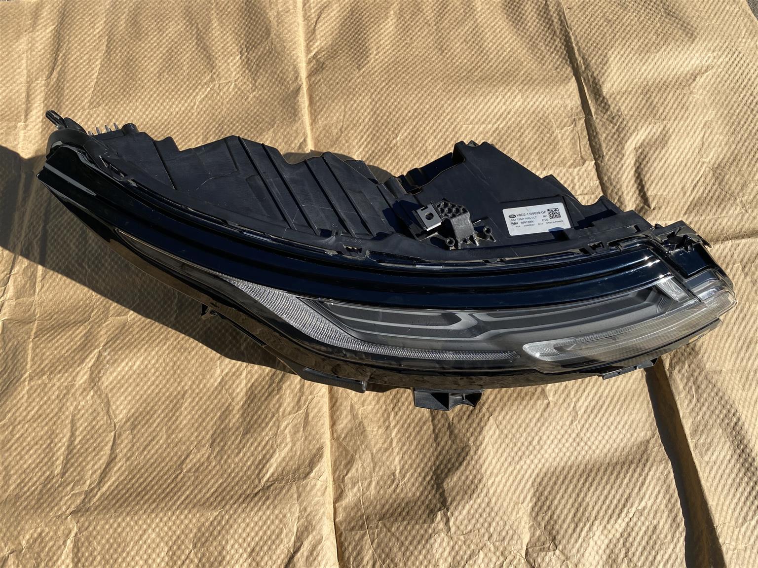 2023 RANGE ROVER EVOQUE MATRIX HEADLIGHT RIGHT SIDE FOR SALE - Private Seller 2023 RANGE ROVER EVOQUE MATRIX HEADLIGHT RIGHT SIDE FOR SALE - Private Seller
