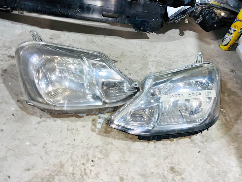 Toyota Etios headlights - Private Seller Toyota Etios headlights - Private Seller