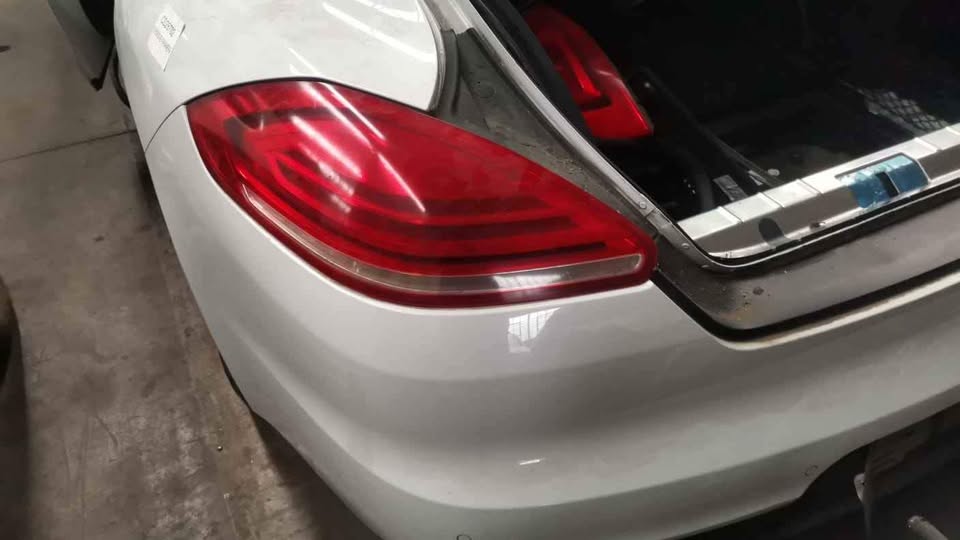 Porsche Panamera taillights - Private Seller Porsche Panamera taillights - Private Seller