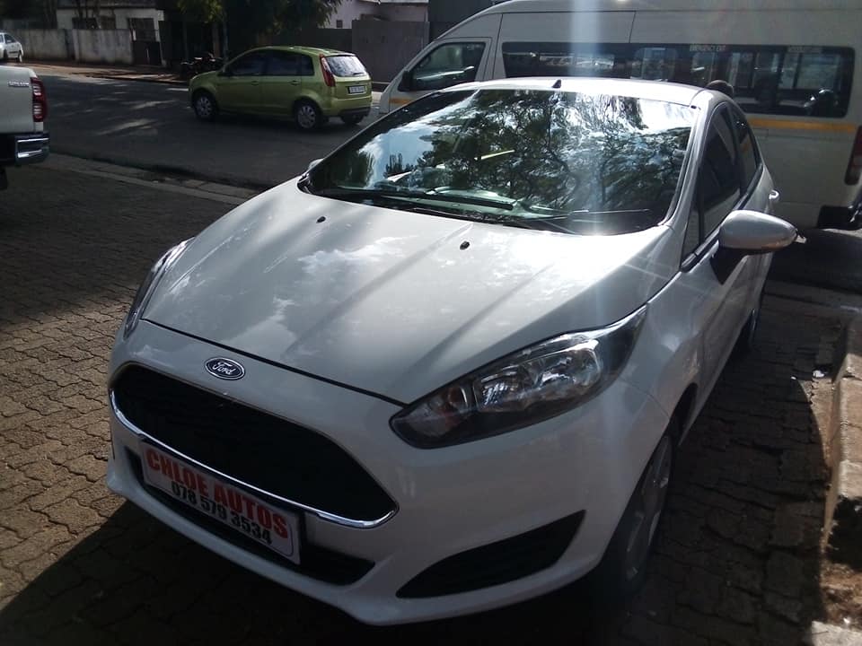 2011 Ford Fiesta 1.4 White, Manual, Petrol 85000km