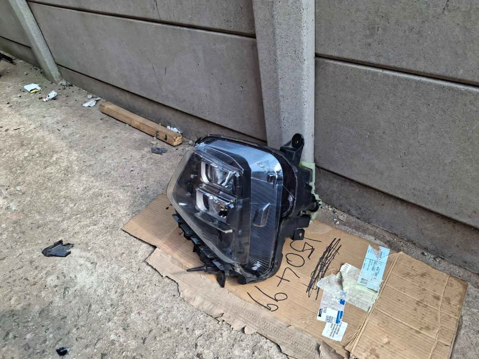 Hyundai Tucson LED headlight - Private Seller Hyundai Tucson LED headlight - Private Seller