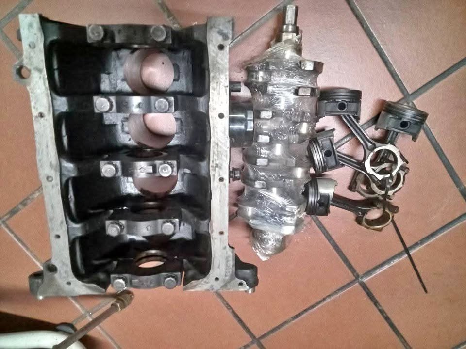 Kia Picanto 1.1 Empty Block & Pistons & Crankshaft - Private Seller