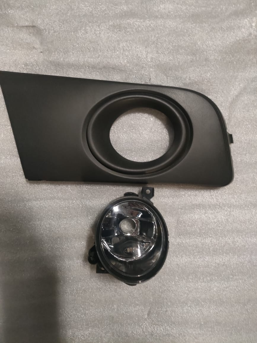 VW Amarok NEW foglights and foglight covers for sale - Private Seller VW Amarok NEW foglights and foglight covers for sale - Private Seller