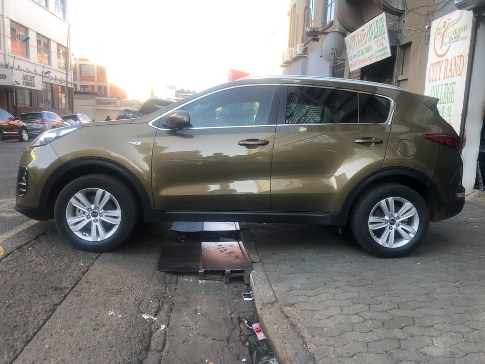 2017 KIA SPORTAGE 2.0
