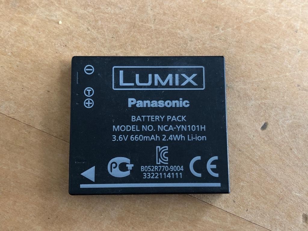 Original PANASONIC Lumix NCA-YN101H Battery, 3.6V, 660mAh, Li-Ion-see compatibilty below