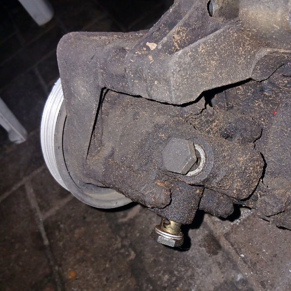 Bmw e36 320i power steering pump - Private Seller Bmw e36 320i power steering pump - Private Seller
