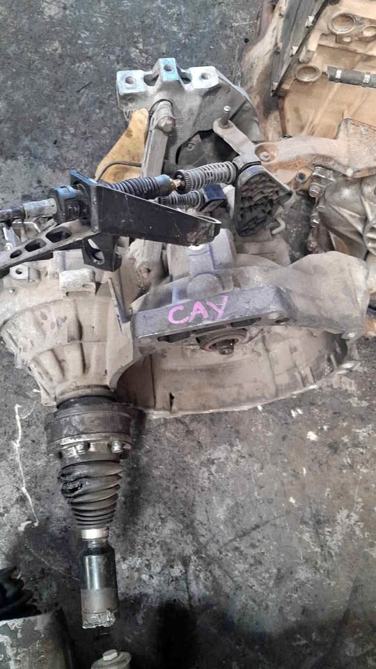 Jetta 6 CAY diesel 5 speed manual gearbox for sale