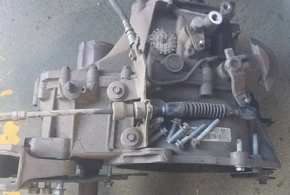 JEEP COMPASS GEARBOX FOR SALE MANUAL - Private Seller