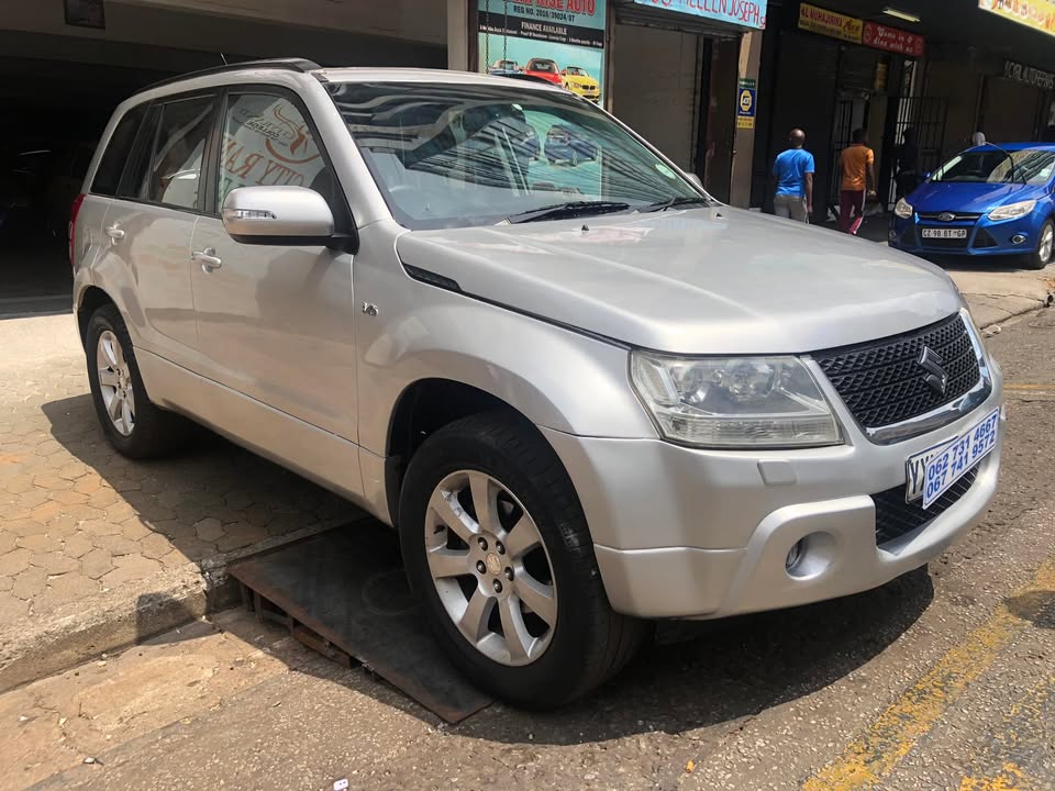 Suzuki Grand Vitara 3.2 V6 Automatic
