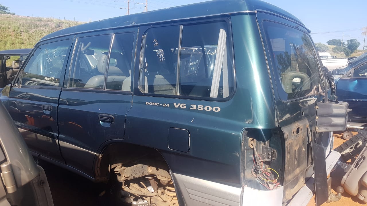 MITSUBISHI PAJERO QCAR 3.5 V6  PARTS FOR SALE - Private Seller