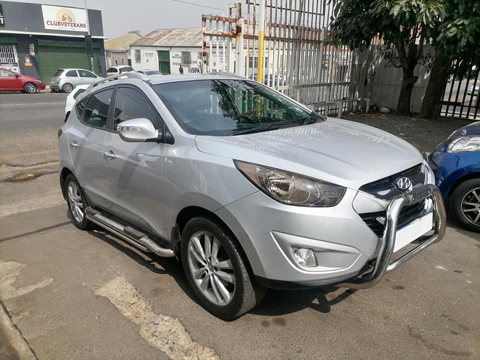 2012 Hyundai iX35 2.0 leather seat and Automatic