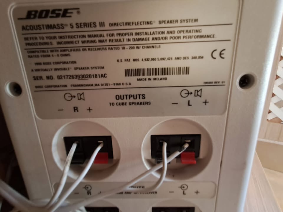 SPEAKERS BOSE
