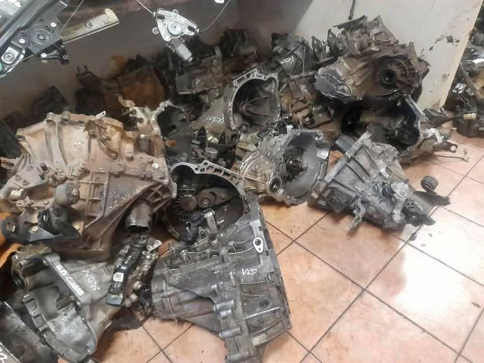 HYUNDAI, TOYOTA ETOS, YARIS GEARBOX AVAILABLE HYUNDAI, TOYOTA ETOS, YARIS GEARBOX AVAILABLE