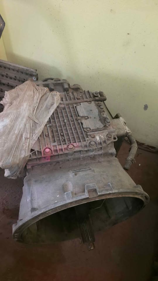 Volvo FH/FMX version 4  truck gearbox - Private Seller