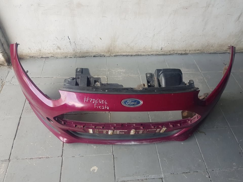 Front bumper ford fiesta 2015!! - Private Seller Front bumper ford fiesta 2015!! - Private Seller