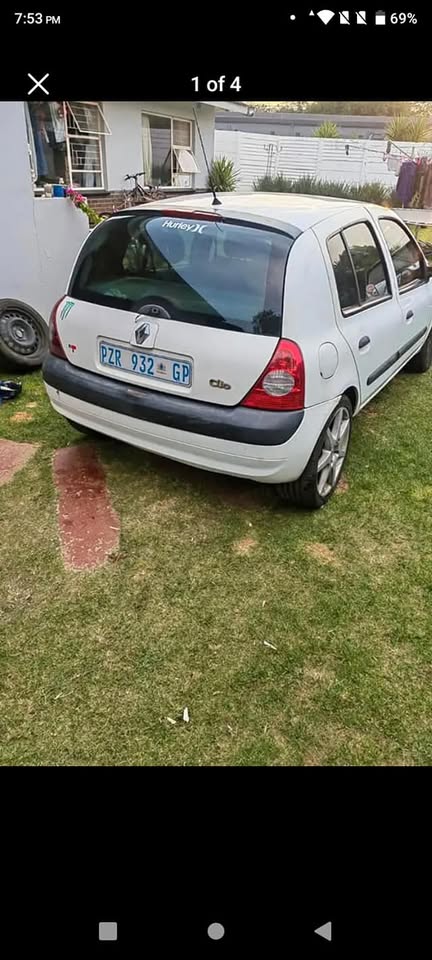 2005 Renault Clio 1.5 diesel