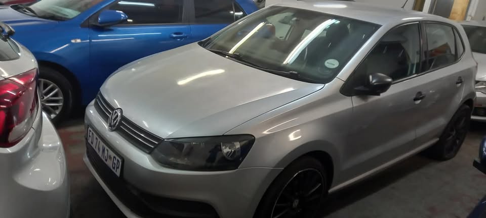 2014 VW POLO TSI 1.2 ENGINE, MANUAL, SILVER COLOUR,