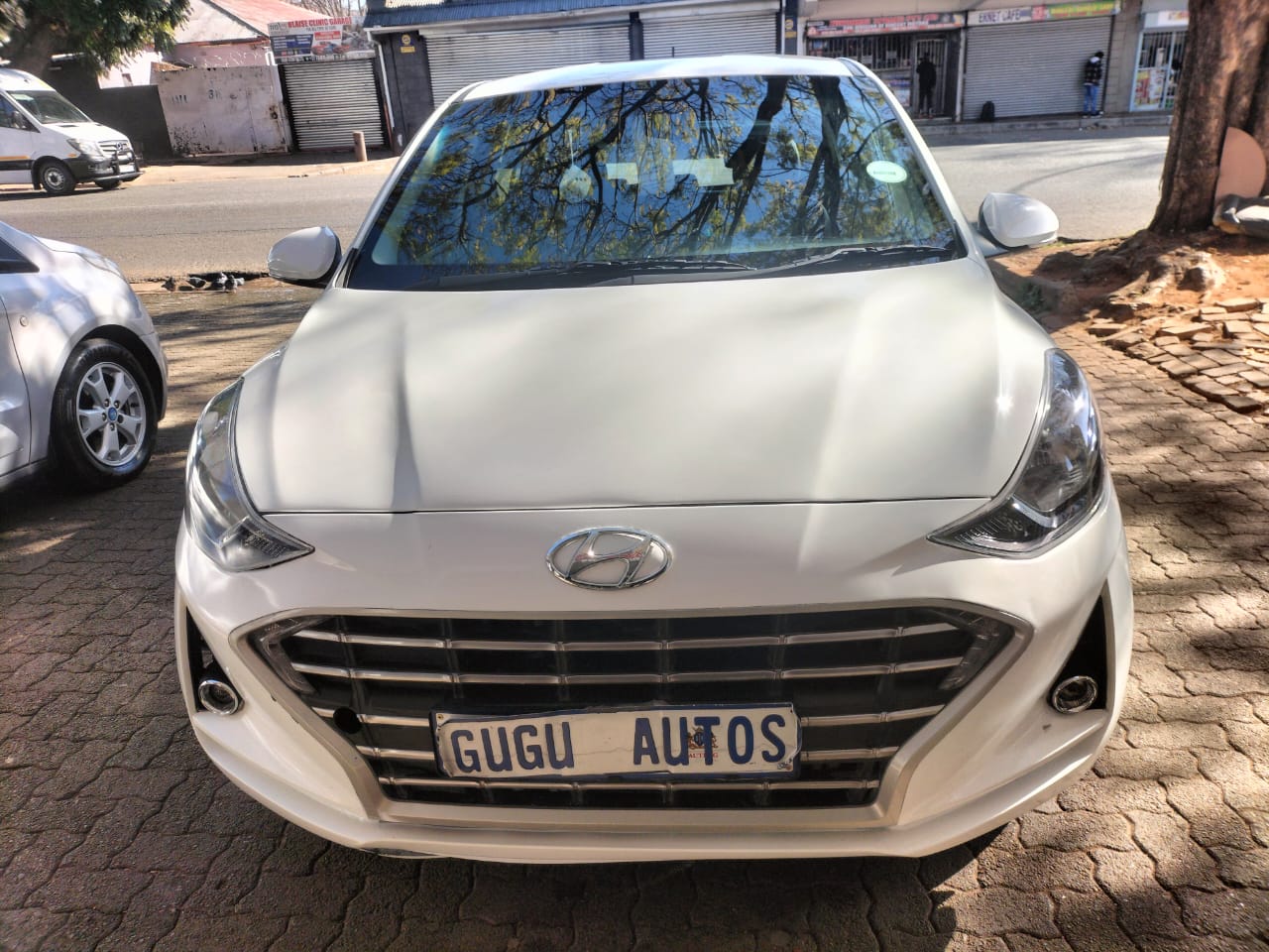 2022 HYUNDAI G-I10 GRAND 1.2 EMOTION
AUTOMATIC
34,000KM