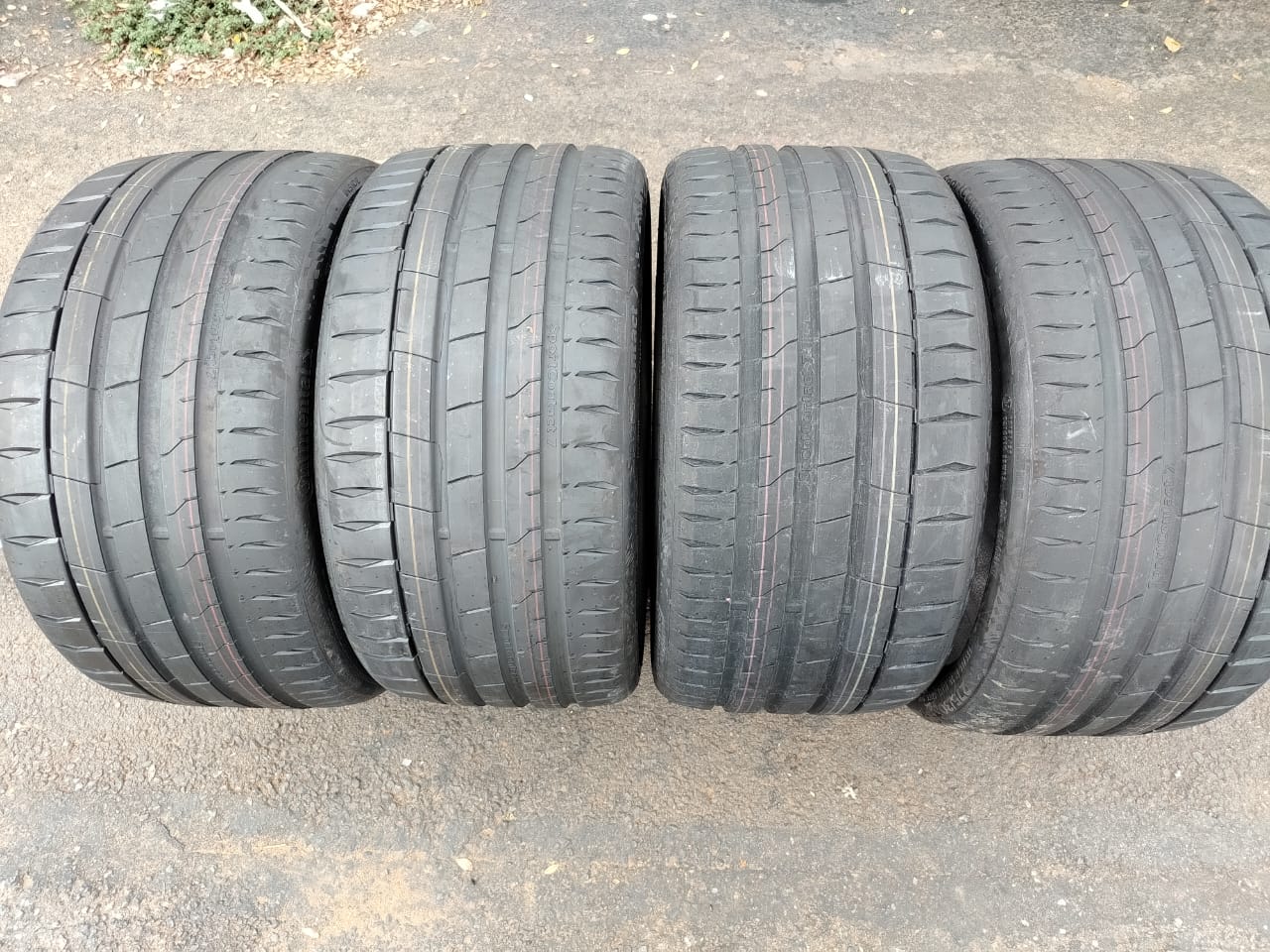 275/30/20 Continental 6 Tyres. - Private Seller
