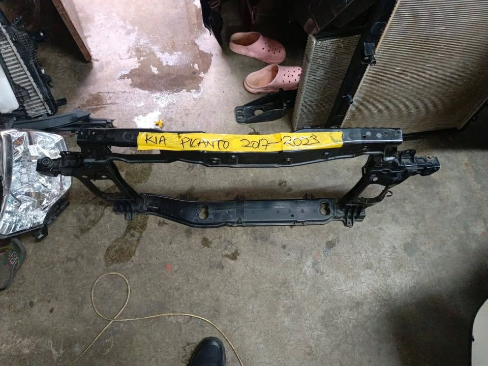 Kia picanto 2017_2023 Cradle - Private Seller Kia picanto 2017_2023 Cradle - Private Seller