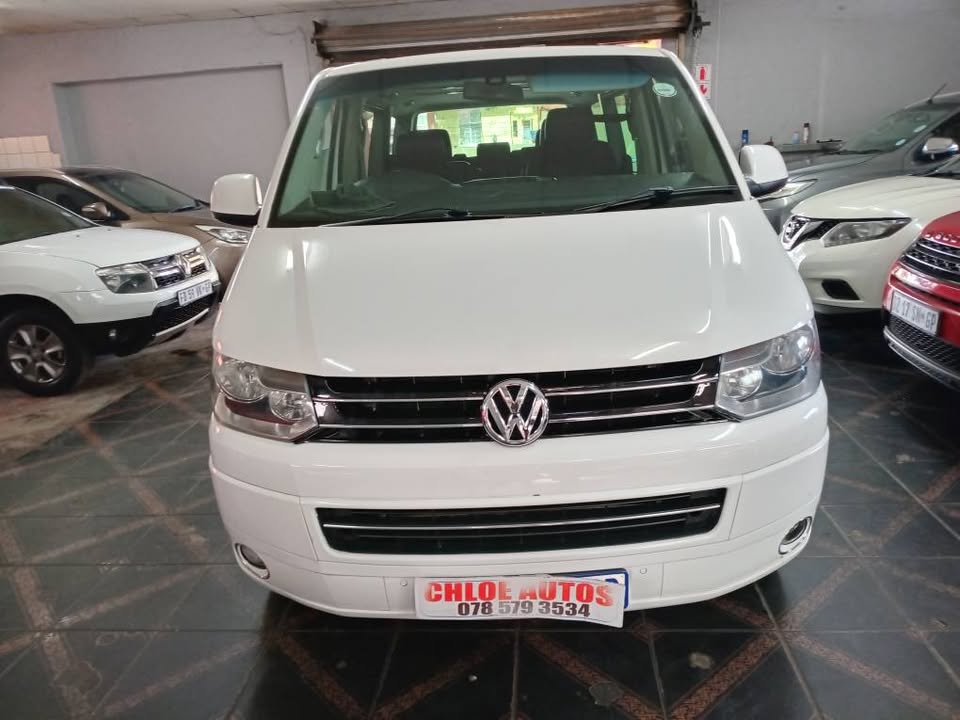 VW CARAVELLE 2.0TDI 4MOTION BITURBO DSG 2012 7 SEATER WHITE 127000KM LEATHER INTERIOR Reverse camer