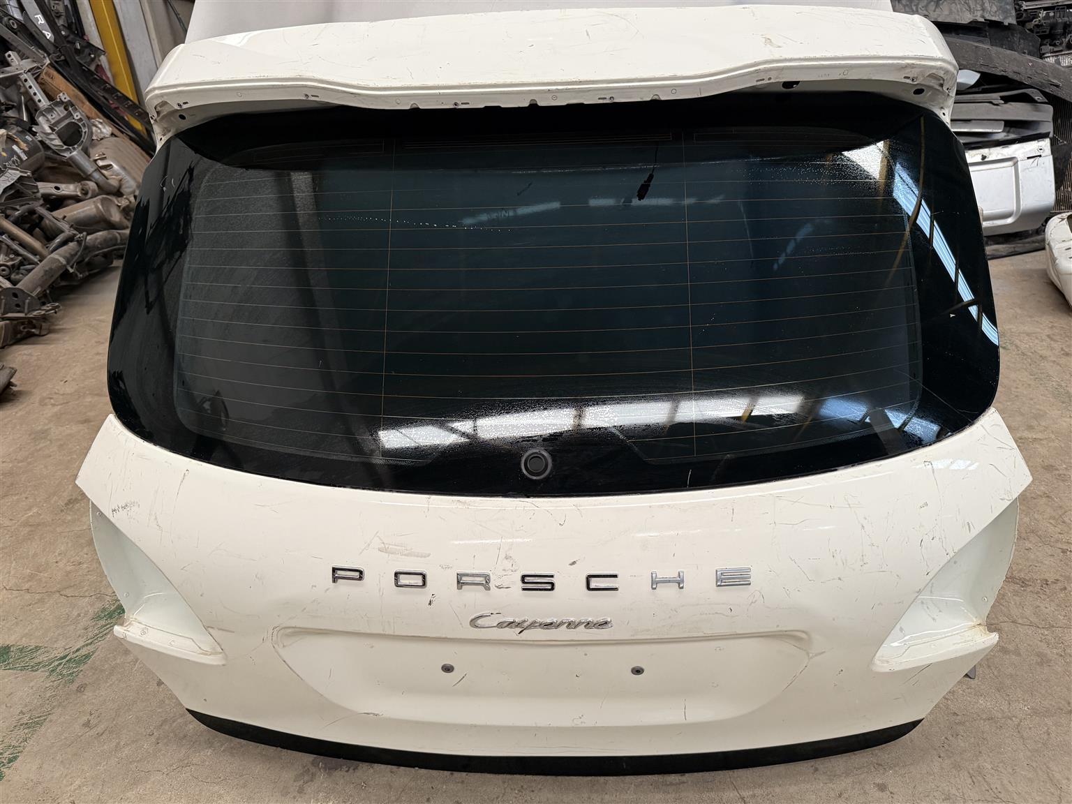 2013-2015 Porsche Cayenne Tailgate - Private Seller 2013-2015 Porsche Cayenne Tailgate - Private Seller
