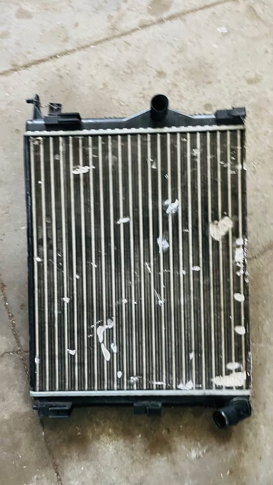 Nissan NP200 radiator & fan - Private Seller Nissan NP200 radiator & fan - Private Seller