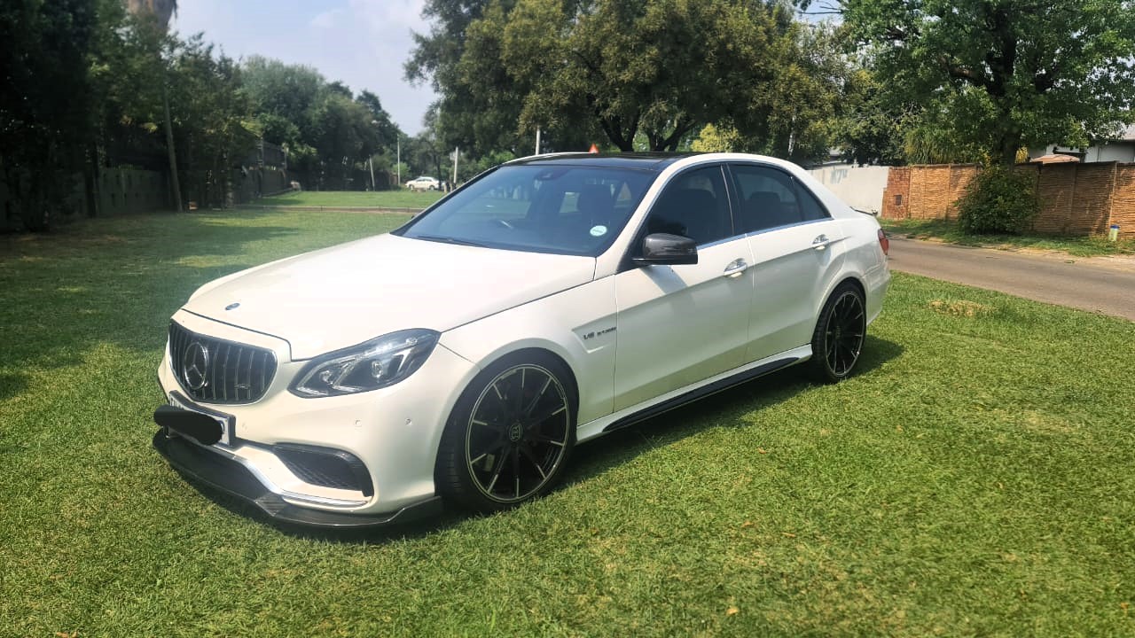 2012 Mercedes-Benz E63 S AMG Performance Studio W212