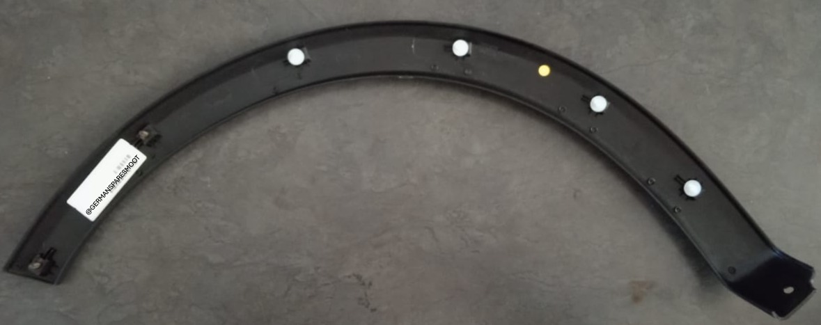 Opel Corsa C New Wheel Arch Beading - Private Seller