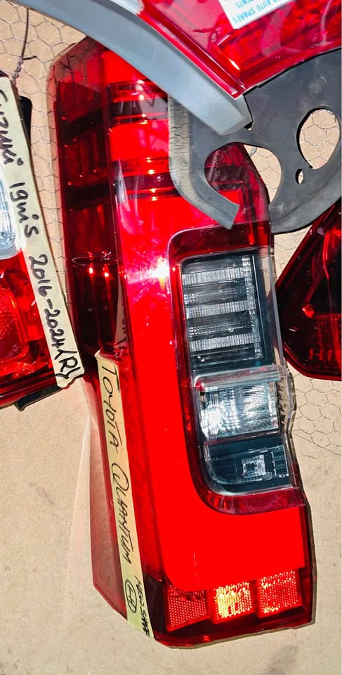 Toyota Quantum LED TAILLIGHT - Private Seller Toyota Quantum LED TAILLIGHT - Private Seller
