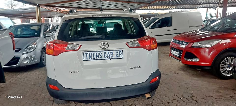 Toyota Rav4 2.0 Manual petrol Toyota Rav4 2.0 Manual petrol