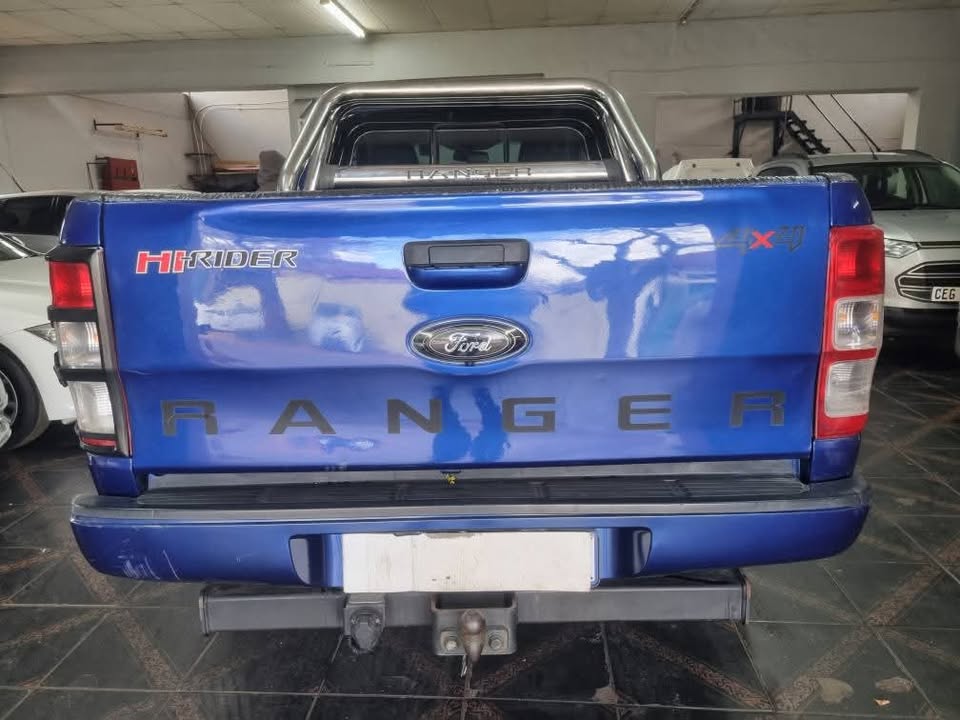 2013 Ford Ranger 3.2TDCi XLT Super Cab Manual 120000km Mechanically Perfect wit Leather Seat
